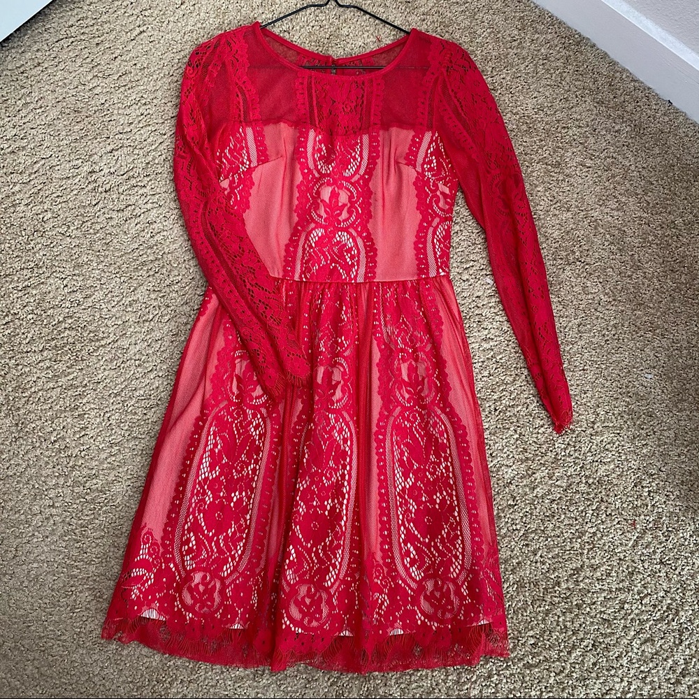 BCX RED LACE OVERLAY LONGSLEEVE DRESS SM